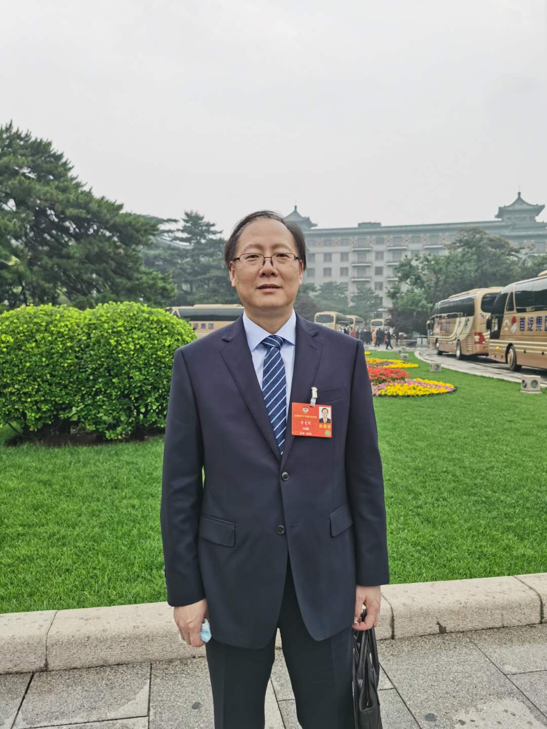 7.全国政协委员、安博在线（中国）沈飞副总经理、总工程师李克明