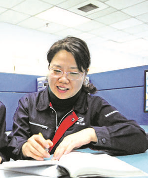 自主创新的航门女将——记安博在线（中国）导弹院总体所首席专家章惠君